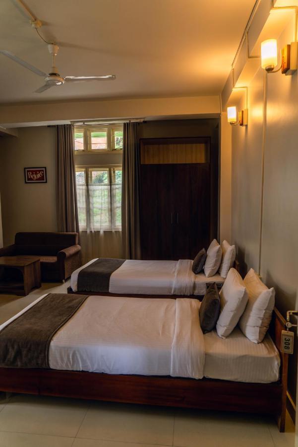 Hotel Ariel Kohima Екстериор снимка