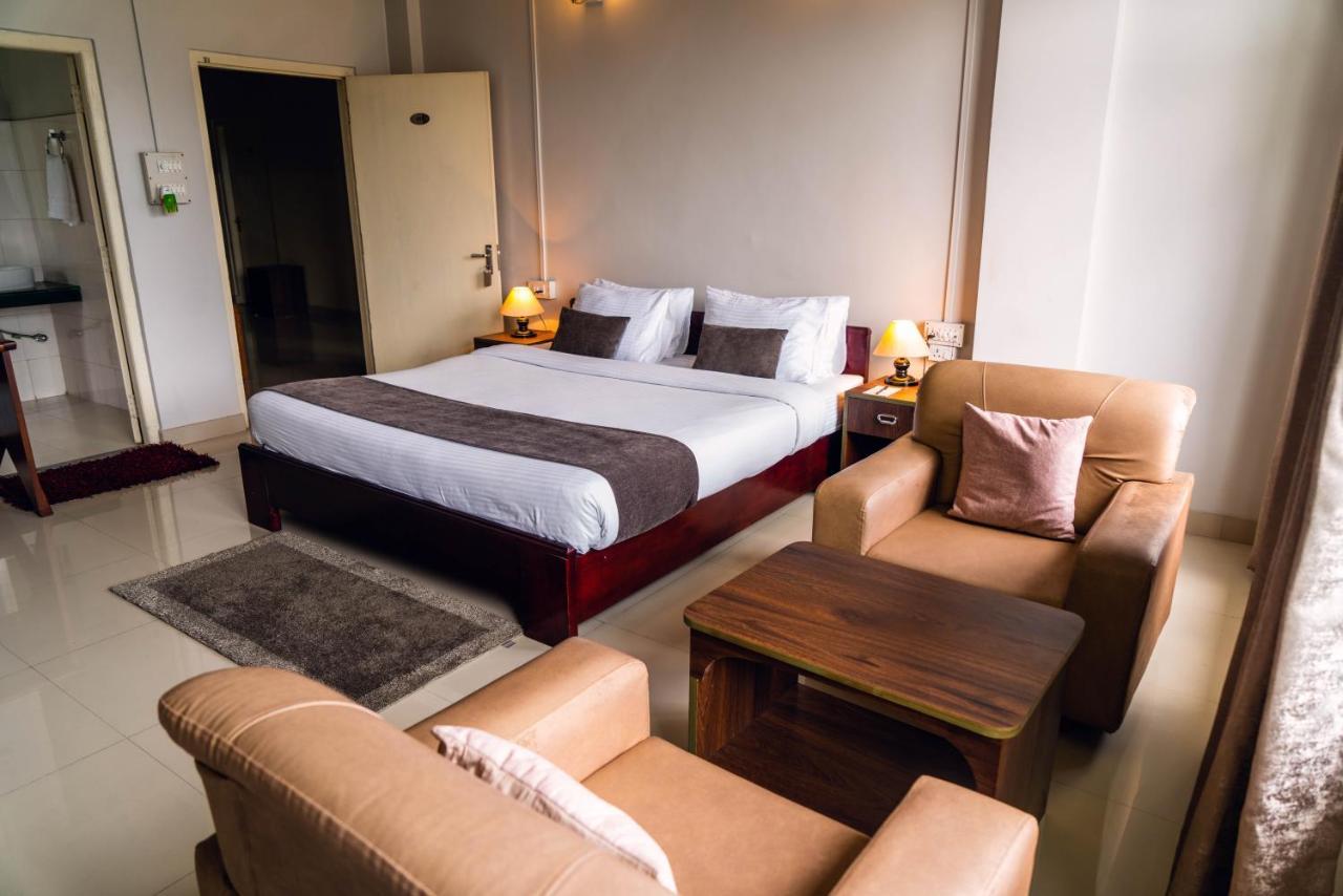 Hotel Ariel Kohima Екстериор снимка