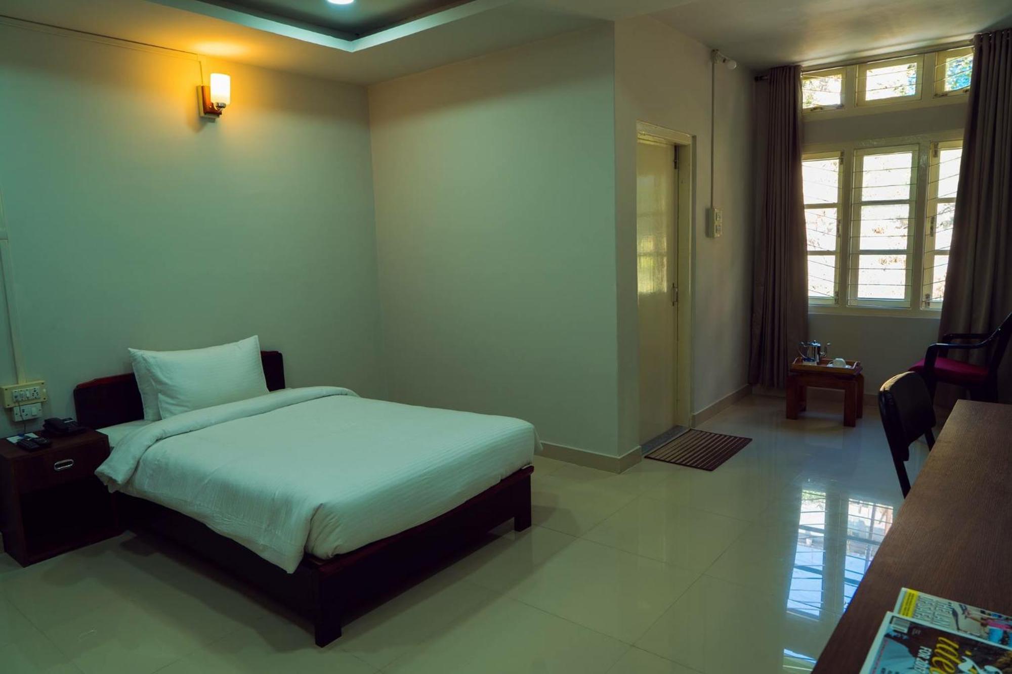 Hotel Ariel Kohima Екстериор снимка